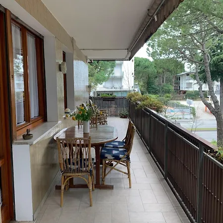 With Large Terrace Near The Sea Lignano Sabbiadoro